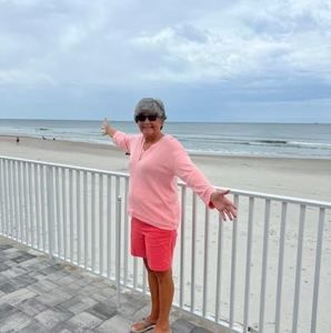 Meet your Posher, Sandra